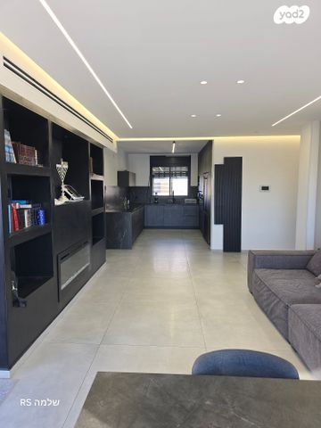 דירה, בר גיורא 19, רמת אפרים, נתניה