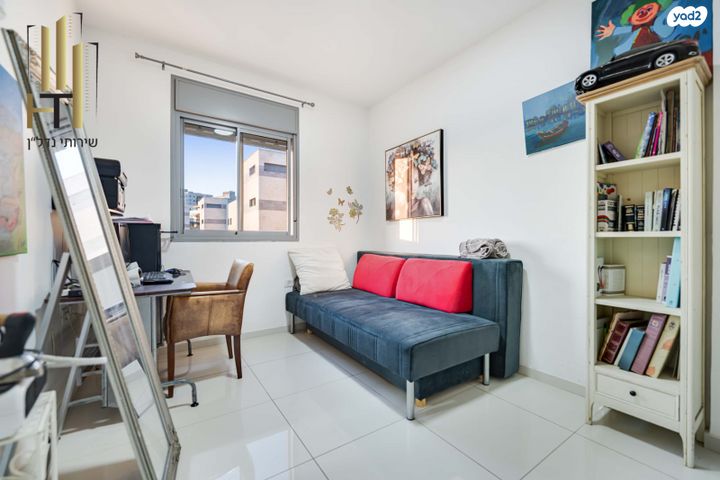 דירה, יוסי בנאי, קרית האמנים, מצליח, רמלה