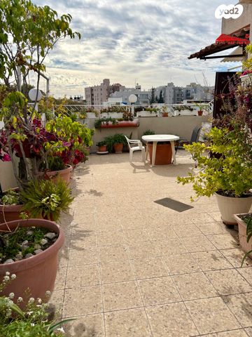 רמז, מערב ותיק