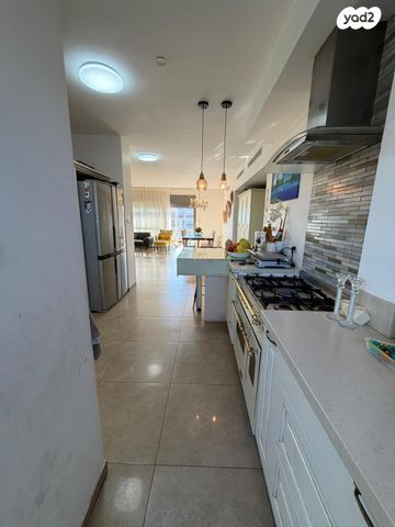 גג/ פנטהאוז, פסגת טל, ראש העין