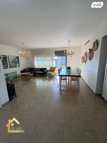 גג/ פנטהאוז, פסגת טל, ראש העין