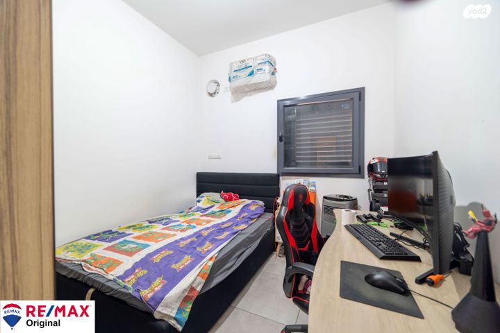 דירת גן, יד לבנים, רמת גן