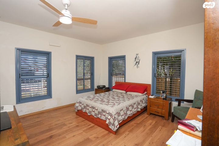 דו משפחתי, שובל, יובלים, אלפי מנשה