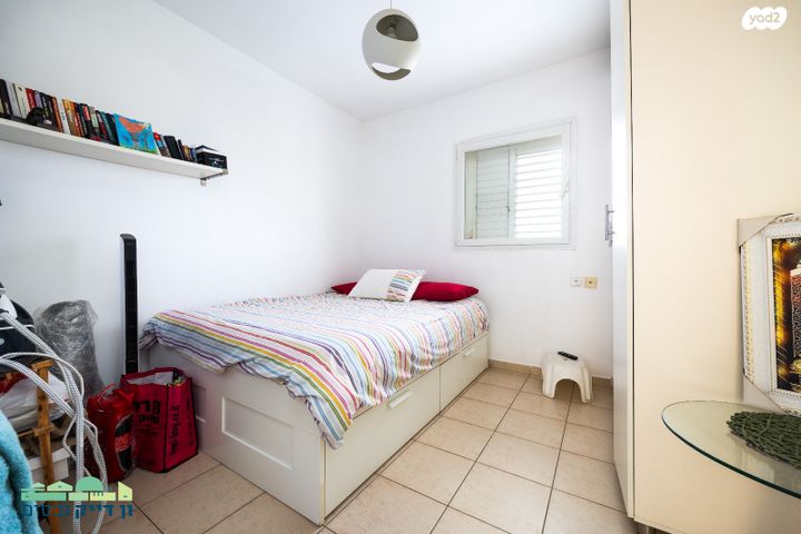 דירה, הממציא, חומת שמואל, הר חומה, ירושלים