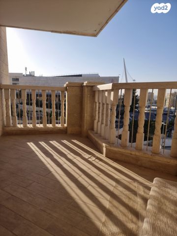 דירה, שדרות הנשיא השישי, קרית הלאום, ירושלים