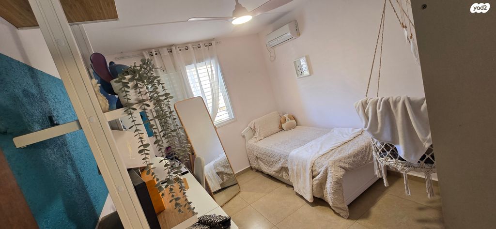 דירה, חיים משה שפירא 23, מנחם בגין, עכו