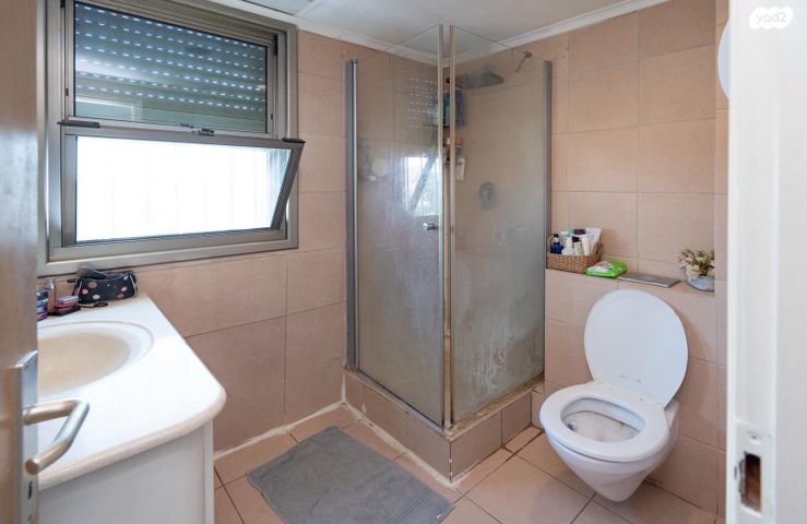 גג/ פנטהאוז, אליהו גולומב, הרצליה הירוקה, נווה עובד, הרצליה