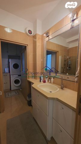 דירה, לבונה 14, כבאביר, חיפה