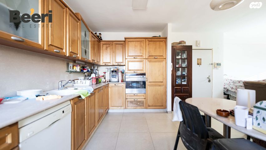 דירה, מרבד הקסמים, נאות יהודית ונווה ארזים, חולון