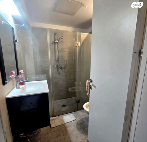 דירה, שדרות הנשיא השישי, קרית הלאום, ירושלים