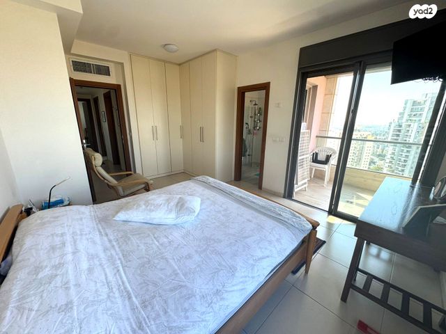 דירה, שאר העיר, הוד השרון