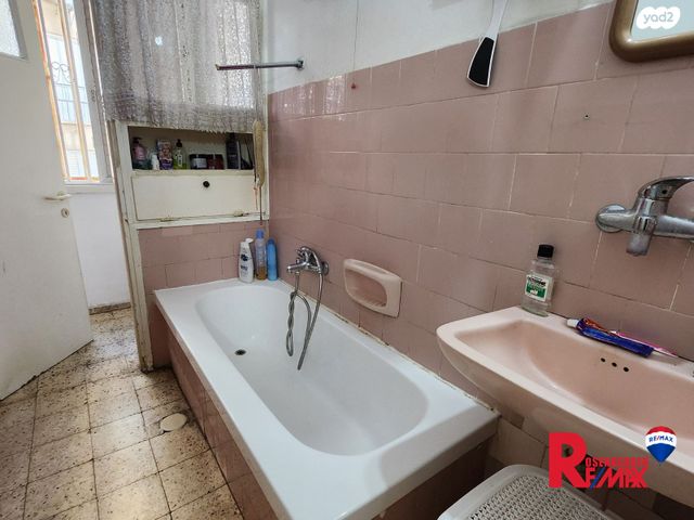 דירה, תל חי 28, אברמוביץ', ראשון לציון