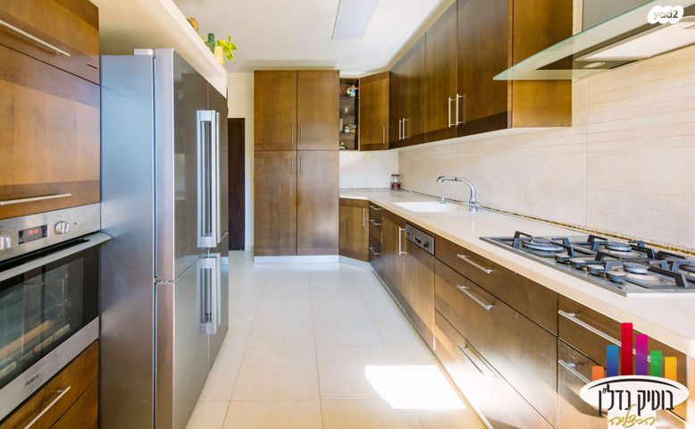 גג/ פנטהאוז, אליהו גולומב 23, הרצליה הירוקה, נווה עובד, הרצליה