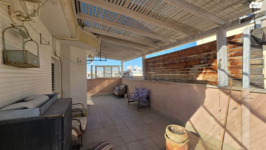 גג/ פנטהאוז, השומר, ראשון לציון