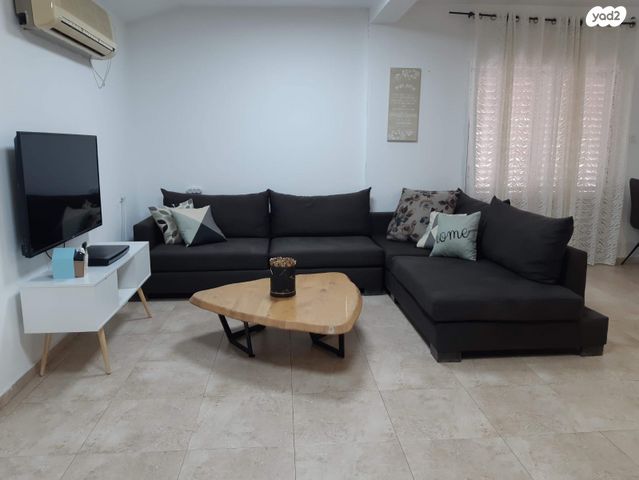 בית פרטי/ קוטג', הגפן 270, נהורה, נהורה