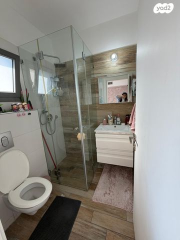 גג/ פנטהאוז, פסגת טל, ראש העין