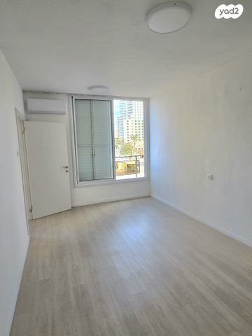 דירה, ראשון לציון 6, מרכז העיר דרום, נתניה