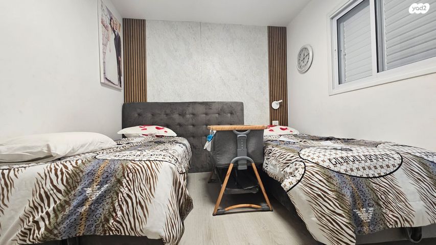 בית פרטי/ קוטג', הרב שמעון יצחק אפריאט 10, קרית מנחם בגין, רמלה