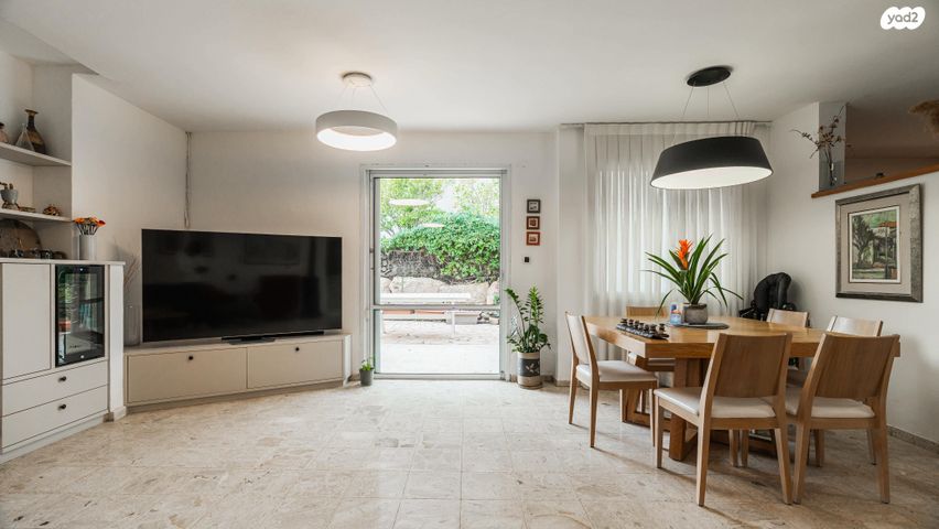 בית פרטי/ קוטג', מיתר / כרמית