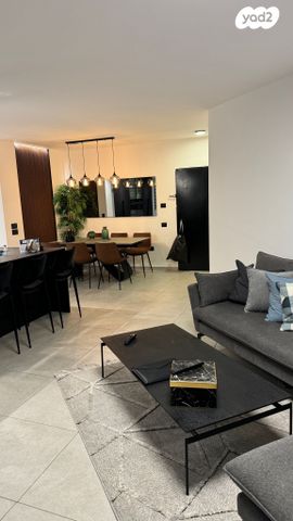 דירה, השחר, דימונה