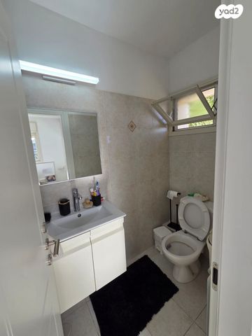 דירה, מזל אריה, פסגת זאב, ירושלים