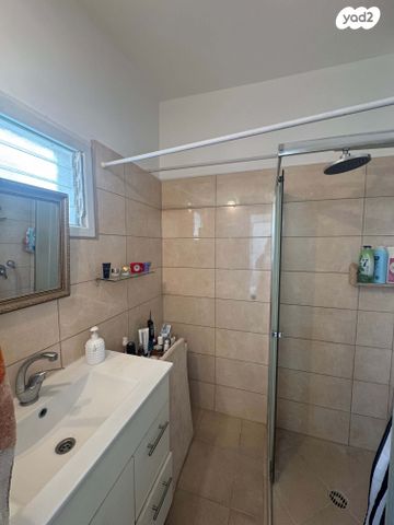 דירה, שדרות בן אב"י, נתניה