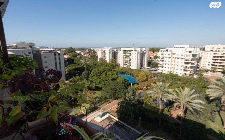 גג/ פנטהאוז, אליהו גולומב, הרצליה הירוקה, נווה עובד, הרצליה