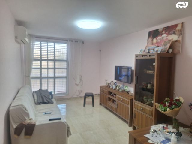 שדרות יעלים 99