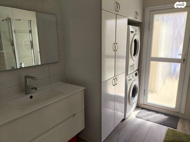 טריפלקס, סחלב 26, אחוזה, חיפה