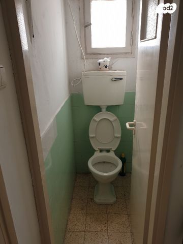 דירה, הרב הרצוג 8, לב העיר, בת ים