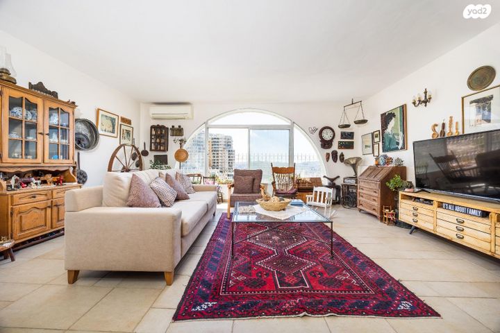 בית פרטי/ קוטג', פנחס רוזן, רמת שרת, ירושלים