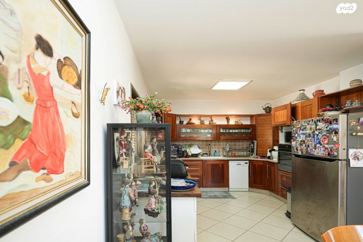 טריפלקס, נחום סוקולוב 51, נתניה