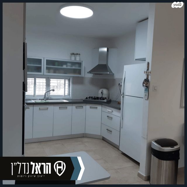 בית פרטי/ קוטג', הגפן 270, נהורה, נהורה