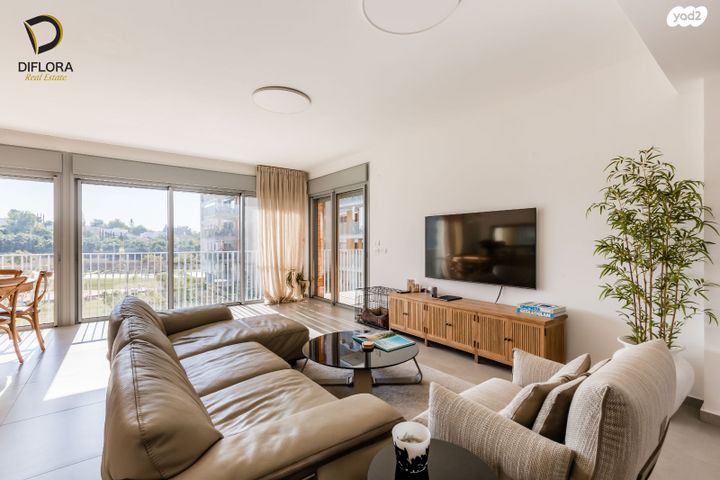 דירה, גליל ים (מתחם הכוכבים), הרצליה