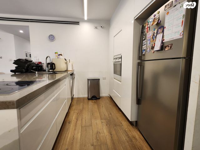 דירת גן, אליהו גולומב, הרצליה הירוקה, נווה עובד, הרצליה