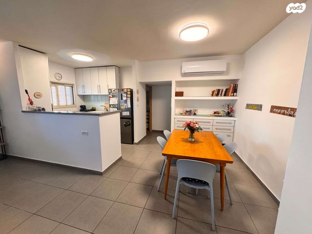 דירה, ידידות, מגדיאל, הוד השרון