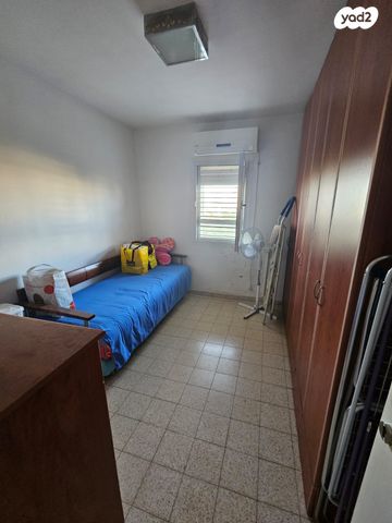 דירה, רחבת חת"ם סופר, שכונה י"א, באר שבע