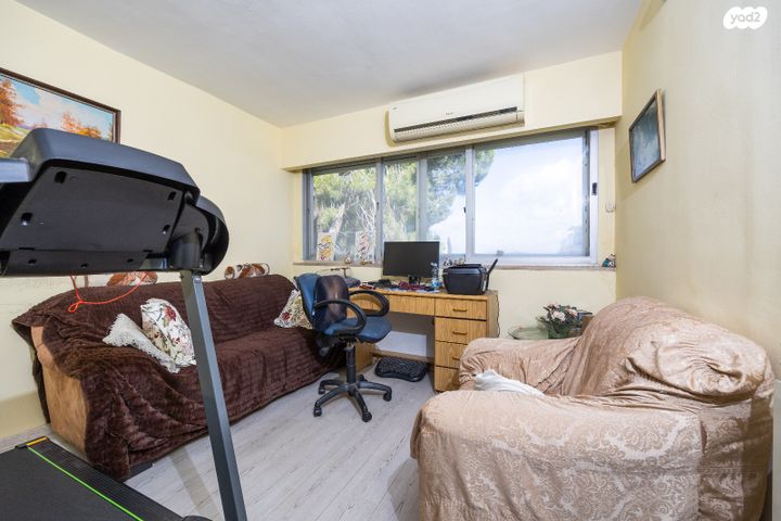 דירה, החרצית, קרית מנחם, ירושלים