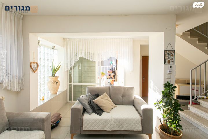 דופלקס, הורדים, רמות יצחק, נשר