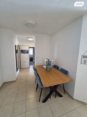 דירה, מזל אריה, פסגת זאב, ירושלים