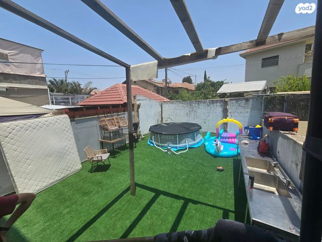 דירת גן, ישראל פרנקל, המרכז האזרחי, רמלה