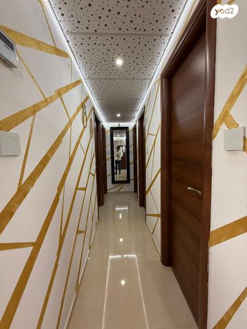 דירה, המחתרת, אלמוגים, קרית ים