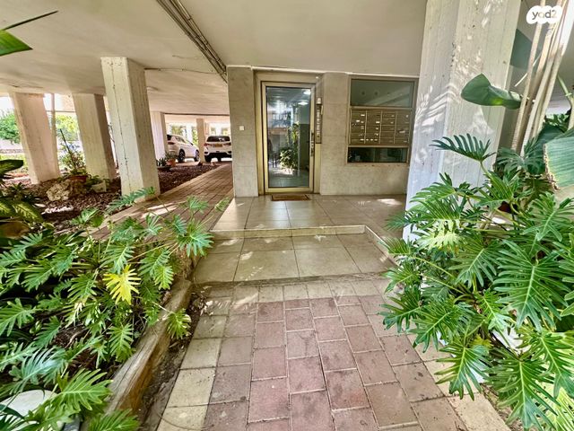 דירה, מגדיאל, הוד השרון