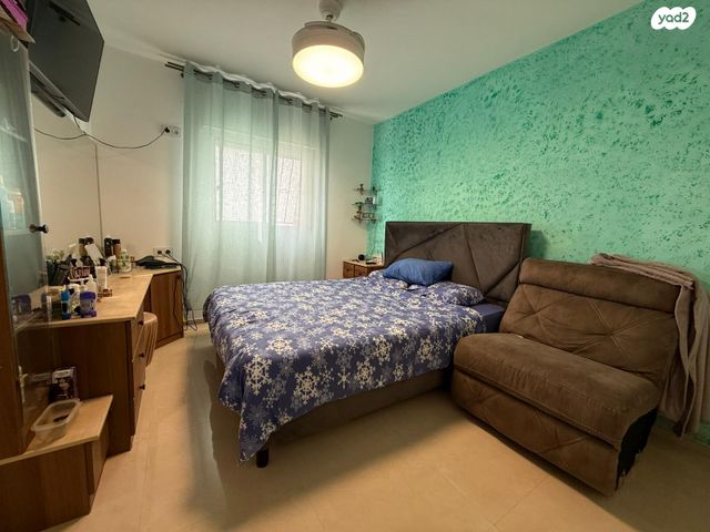 דירה, המחתרת, אלמוגים, קרית ים