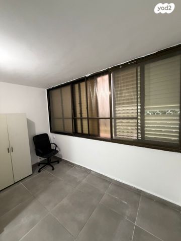 דירה, שדרות ורבורג, קרית חיים מערבית, חיפה