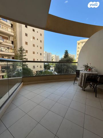 דירה, דוד אלעזר, קרית אילון, חולון