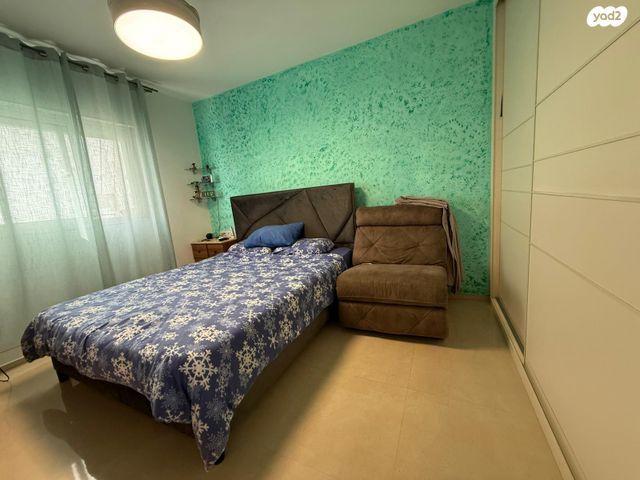 דירה, המחתרת, אלמוגים, קרית ים