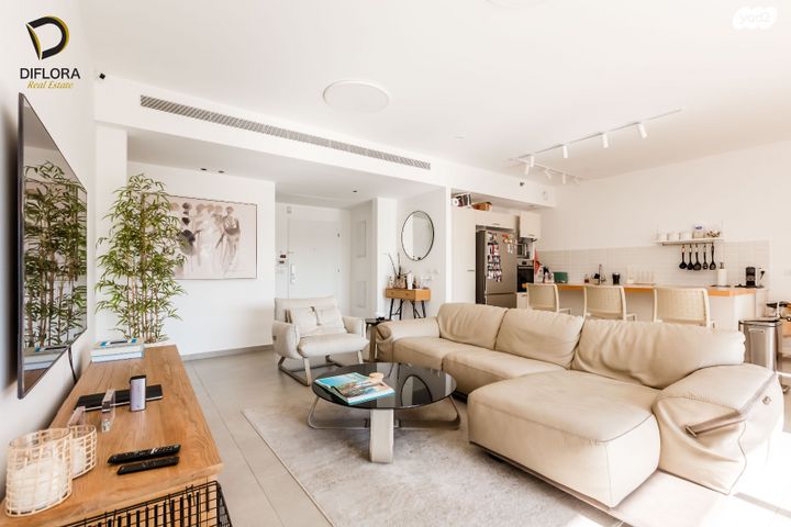 דירה, גליל ים (מתחם הכוכבים), הרצליה