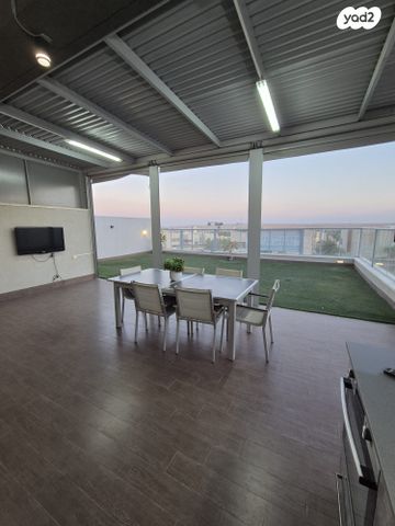 נווה זאב, נאות אילן