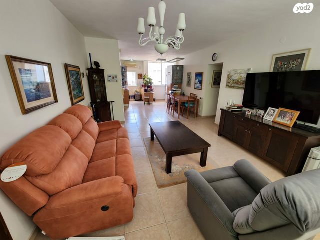 דירה, בועז, רמת השרון